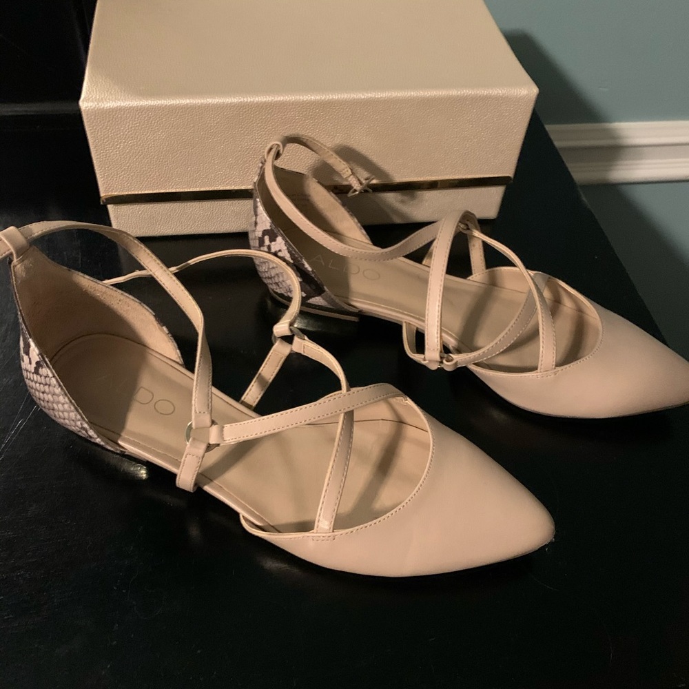 Aldo Pointed Toe Crisscross Flat